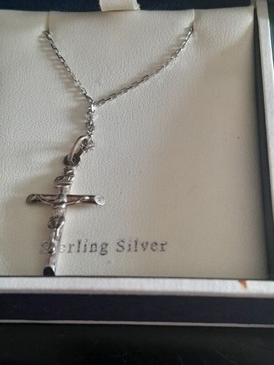 ladies silver chain and pendant