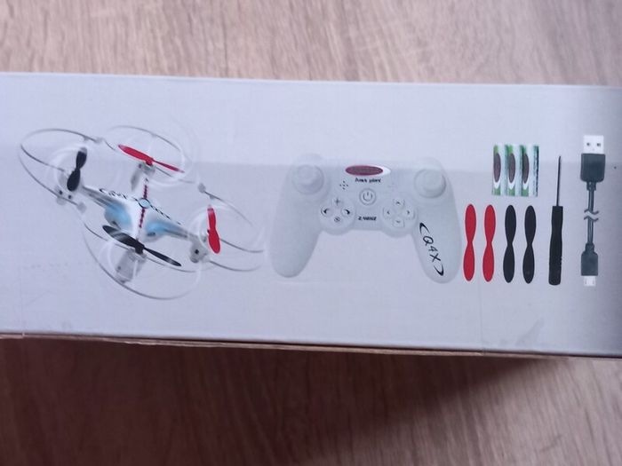 Drone quadrocopter Q4x