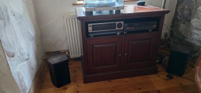 Stereo / TV Cabinet