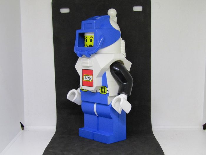 Very Rare Vintage Lego Grosvenor Aquazone Divers Blue And White Large Figure 27cm High 12" Tall Lego Bubble Bath Bath Foam Still Full Condition Very Good Original Condition As Pictured Never Used From Old Stock Height 27cm Year Released 1997 With Original