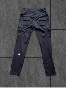 Alo Yoga Size-M Black Cargo Pocket High Waist Leggings