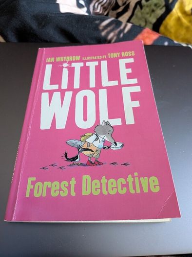 little wolfs books eur 2 the lot