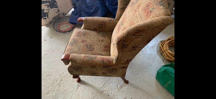 Wingback Reclining Chair