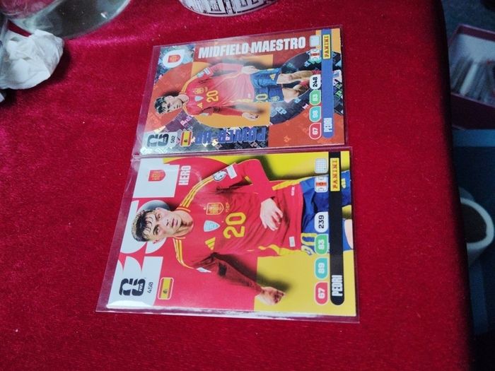 2 Pedri Panini World Cup Football cards