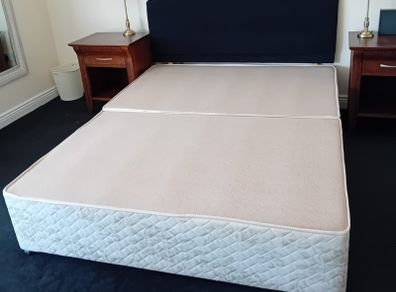 Divan base