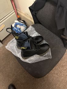 Dr. Martens alternative-brand new