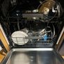 Whirlpool dishwasher Image 2