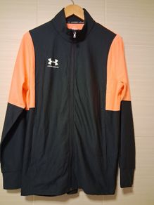 Under Armour Mens Track Top. Official Product In Excellent Condition.  Collect In Dublin Or Receive Via Post.