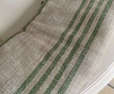 ShabbyChic  Oven Gloves..Good  snug fit 3/4 length