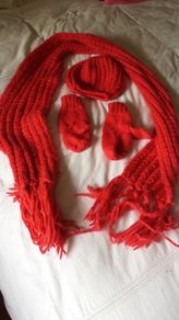 Matching Hat Scarf Mittens