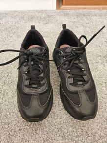 Puma shoes size 5.5