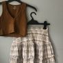 Ladies two piece size 6 Image 4