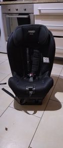 Axkid Move rear facing ONLY Car Seat( Tether Straps Missing)