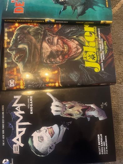 Batman Omnibus Bundle