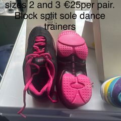 Block dance trainers
