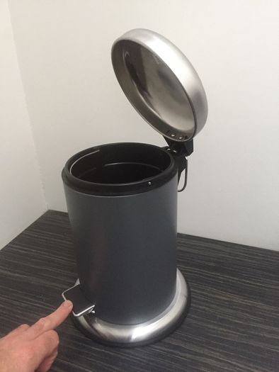 pedestal bin