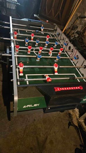 Riley VR90 Fussball Table