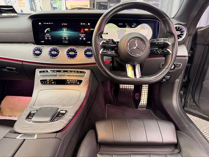 Mercedes-Benz E-Class Coupe Premium Plus Night Edi