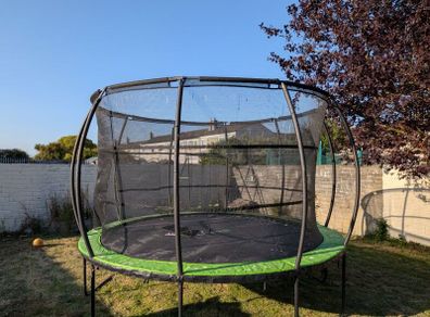 12 ft Thorpe Trampoline