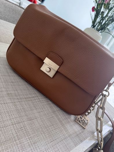 crossbody