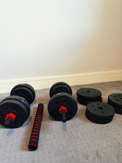30kg Adjustable Dumbbell & Barbell Set