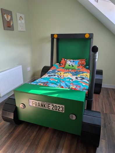 children's bed'