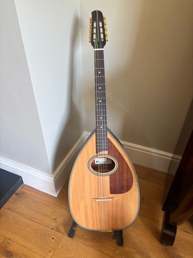 Bouzouki