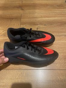 Football Nike Hypervenom Phade