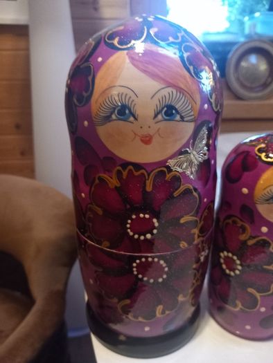 2 sets of Matroyska nesting Russian vintage handpainted dolls, v collectible, D18 post 8e