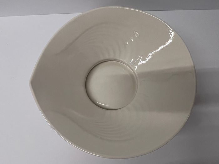 Beleek Living Pottery Serving Bowl in Art Deco Style PRICE DROP . PRICE DROP