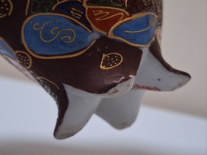 SALE!  Vintage Hand Painted Japanese Porcelain Vessel