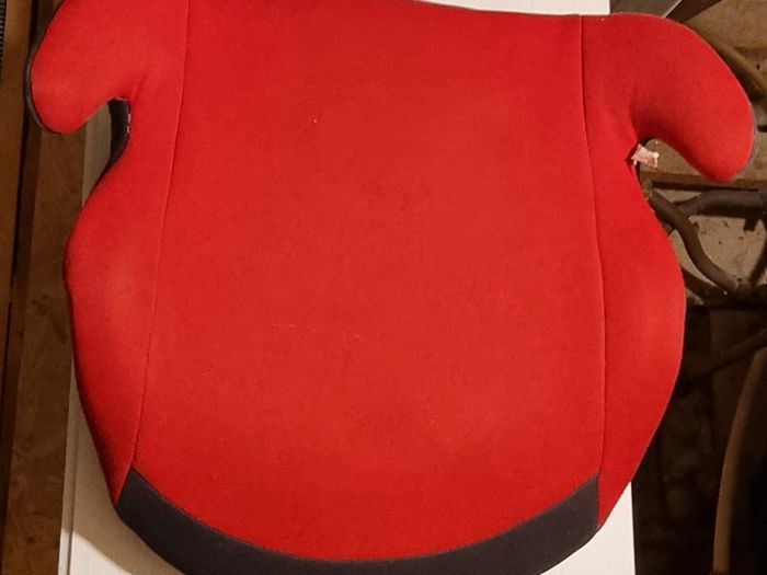 Car booster seat