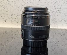 Canon EF 50mm f/2.5 Compact Macro Lens