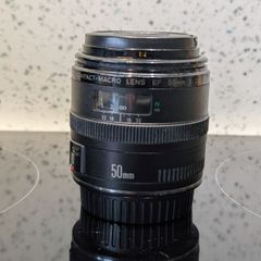 Canon EF 50mm f/2.5 Compact Macro Lens