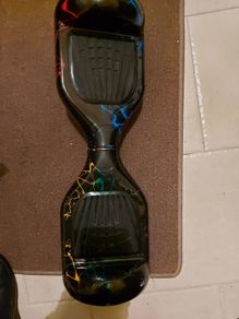 Black Hoverboard in excellent cosmetic condition, no charger so cant test