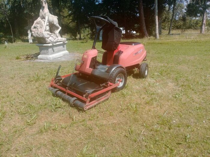 Mounthfield front deck ride on mower