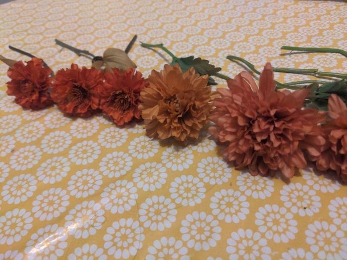 Artificial flowers