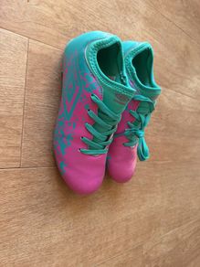 Kids Football boots