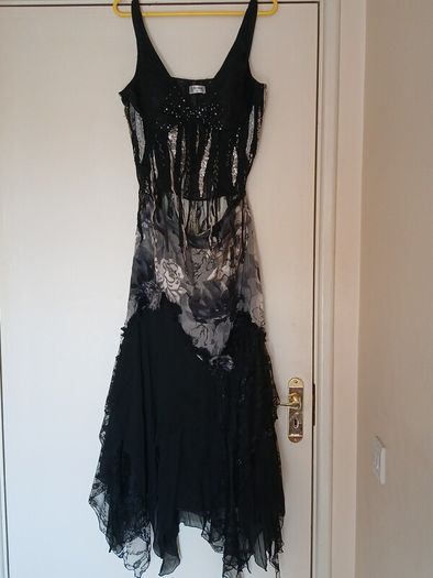 Stunning ARRUBA 3 Piece Dress