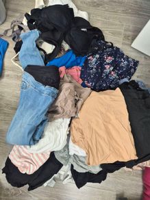 maternity clothes