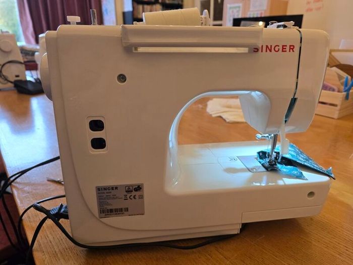 Singer 8280 sewing machine