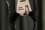 Brand NEW maleficient Halloween glitter horn