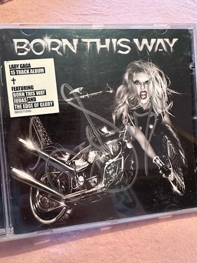 Lady Gaga - Born This Way - Signed CD