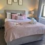 New Kingsize bed & Mattress Image 4