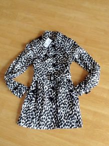 New Black and white Mac coat