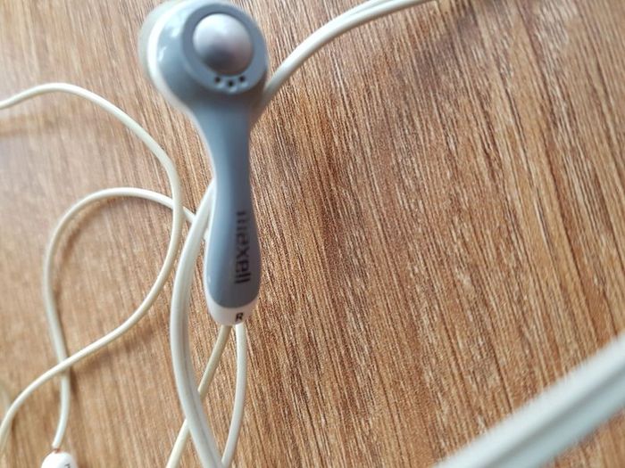 Mexell earphones white