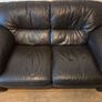 Leather couch Image 6