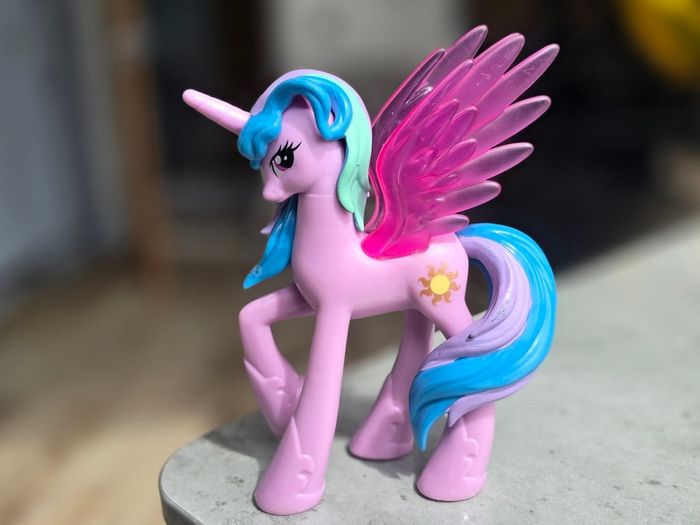 Large 5 inch Princess Celestia Moulded Vinyl Figure MLP G4 My Little Pony 2010