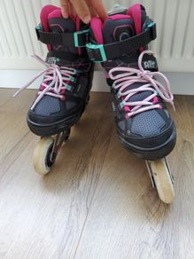 Ajustable rollerblade