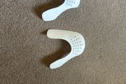 Shoe crease protectors (white)